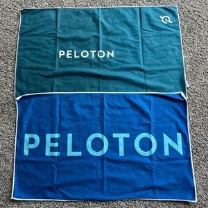 Peloton towels (2)
